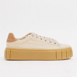 NWT ASOS Design Drummer chunky trainer sneakers size 9